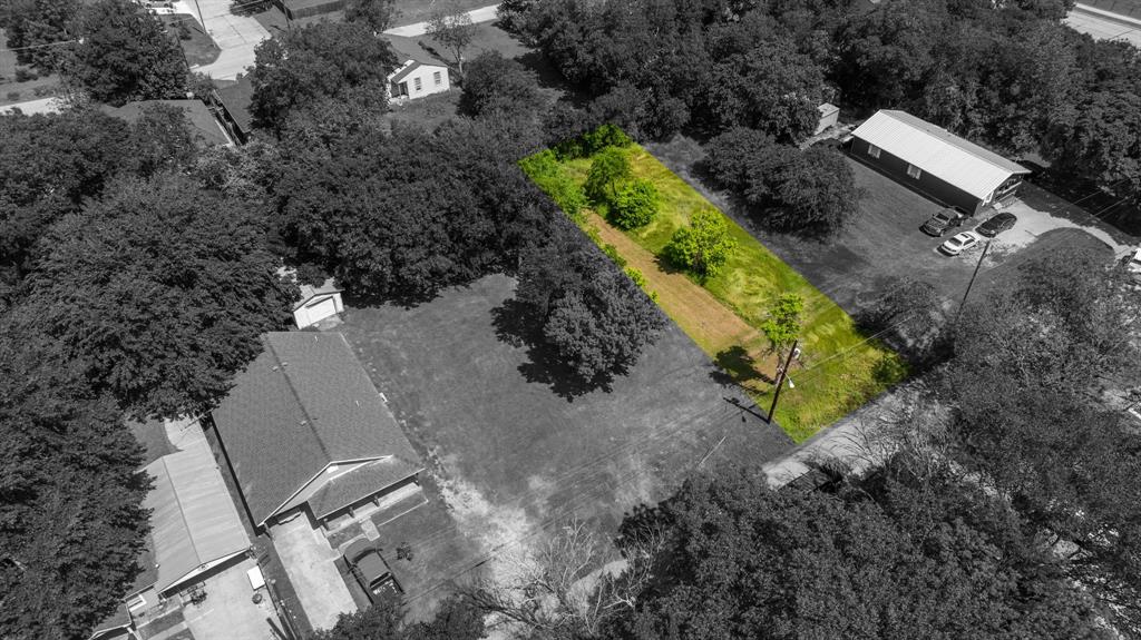 400 E Freeman Street Property Photo 2
