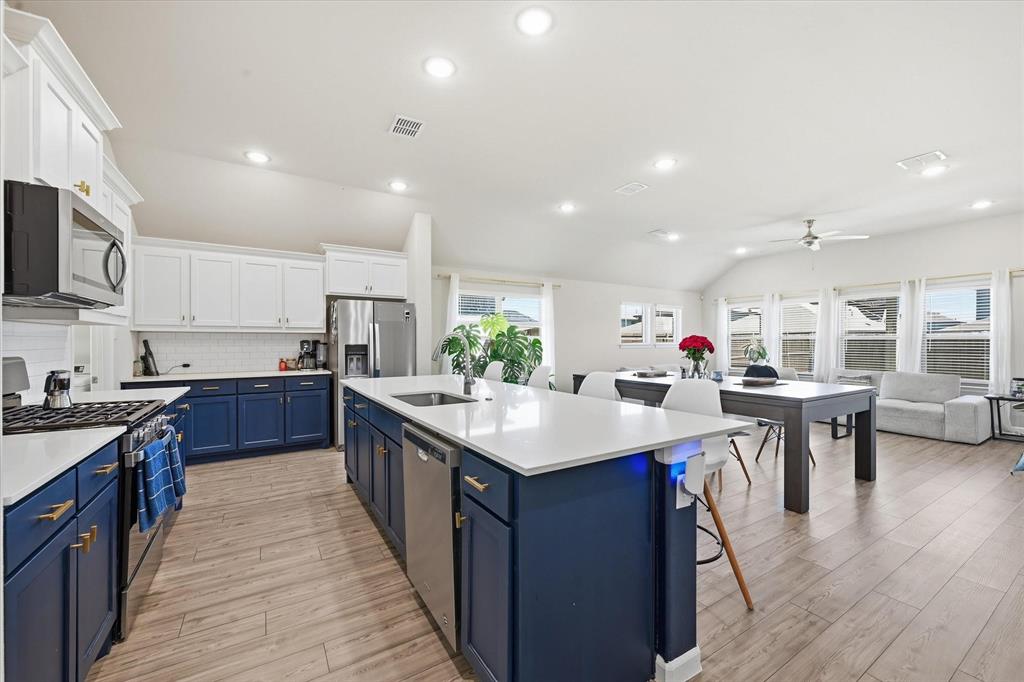 3443 Flatiron Drive Property Photo 12