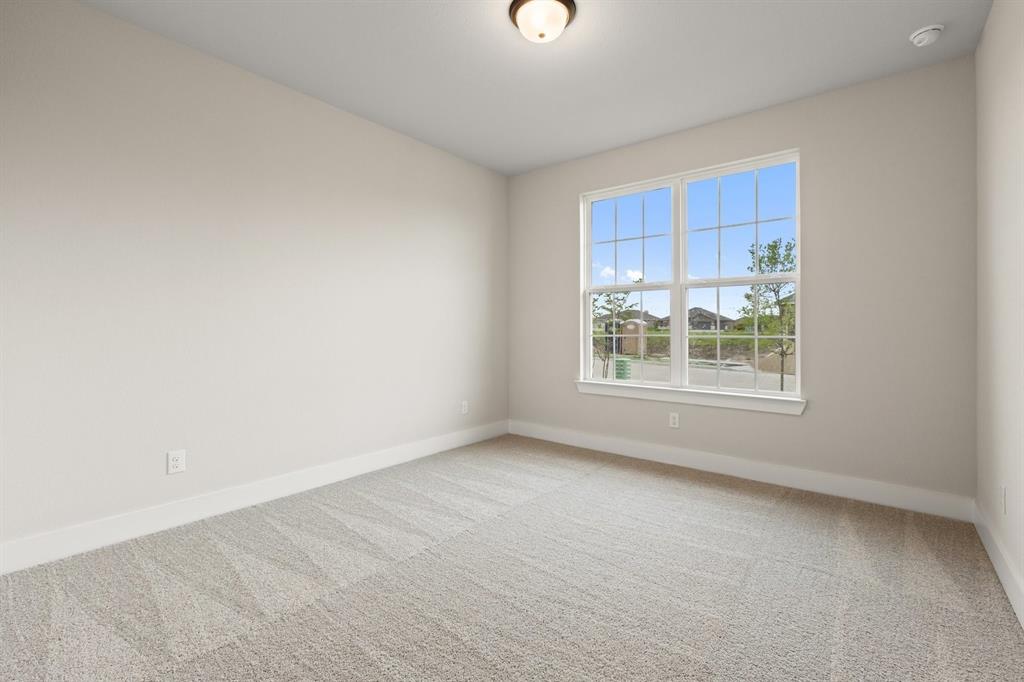 215 Saddletree Drive Property Photo 7
