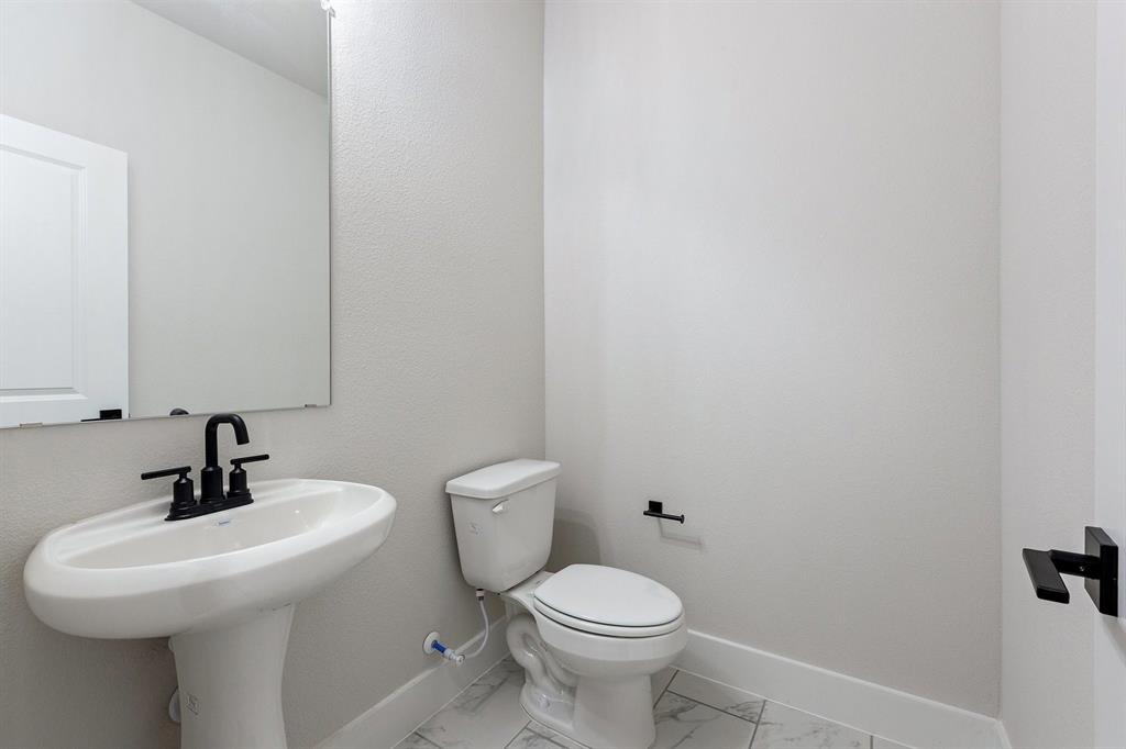 215 Saddletree Drive Property Photo 10