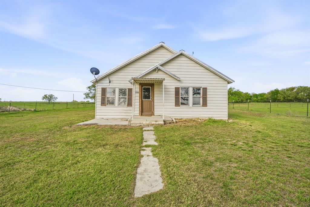 802 Private Road 1675 Property Photo 25