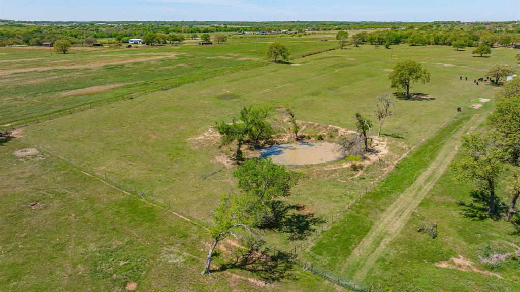 802 Private Road 1675 Property Photo 34