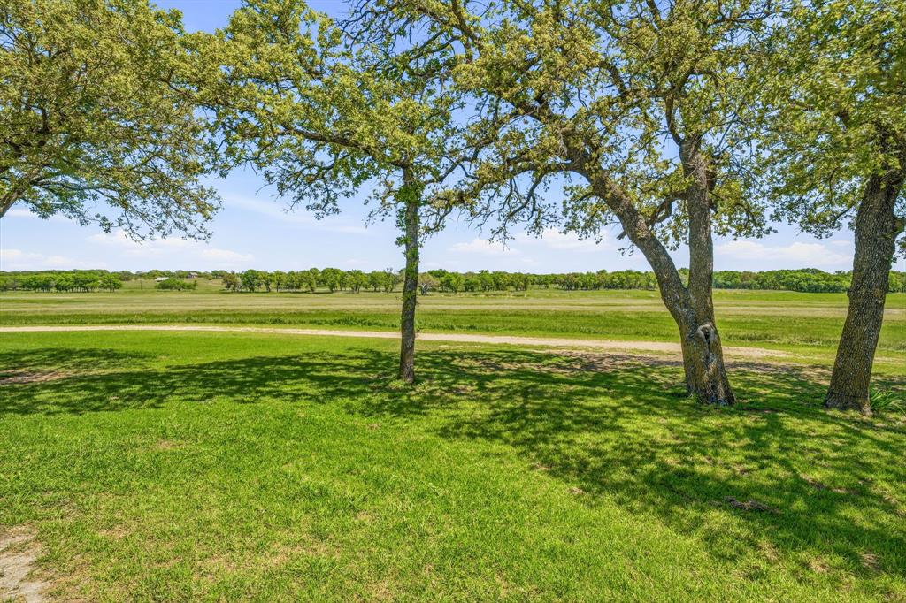 802 Private Road 1675 Property Photo 38
