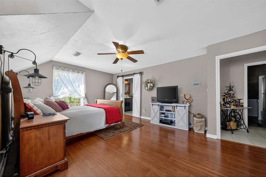 19054 Fm 1804 Property Photo 23