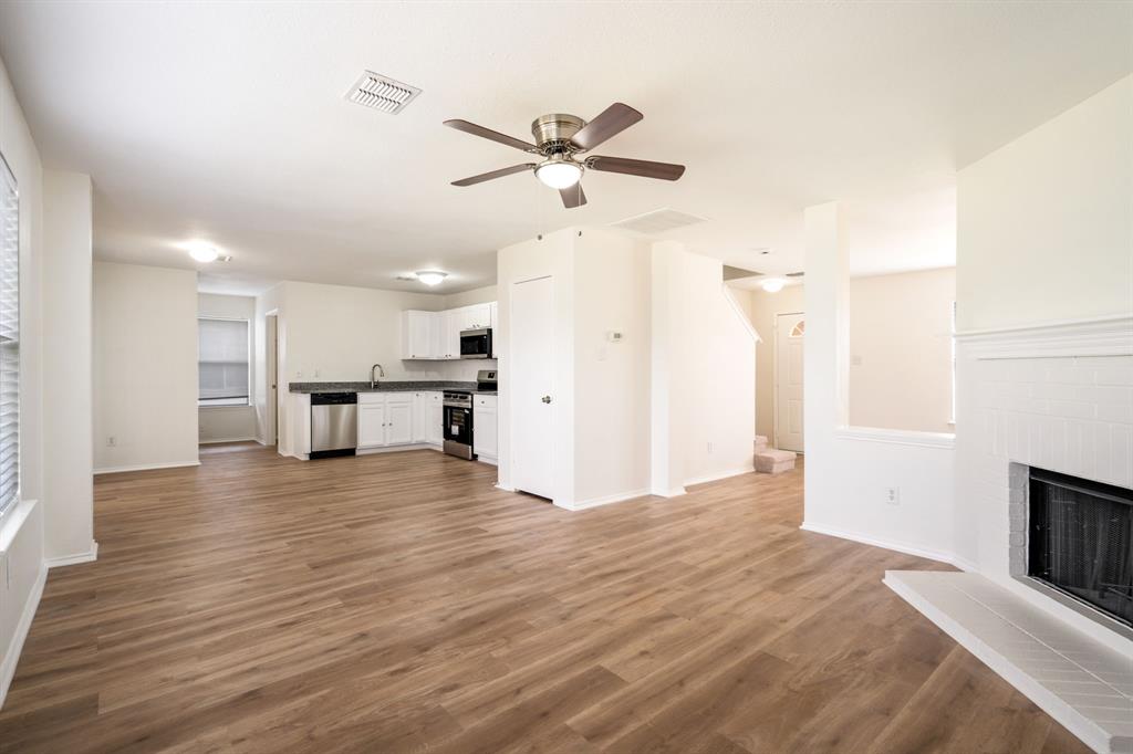 1626 White Oak Drive Property Photo 4