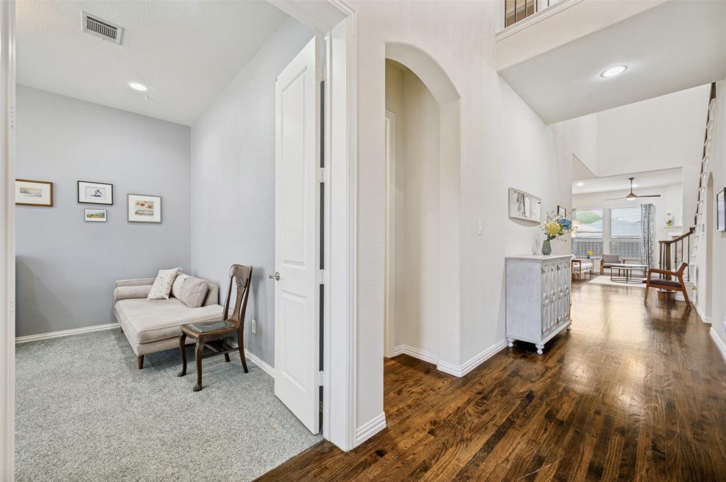 2841 Edinburgh Property Photo 2