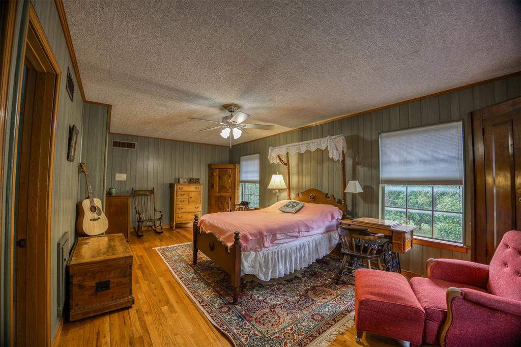 21 Rambling Road Property Photo 27