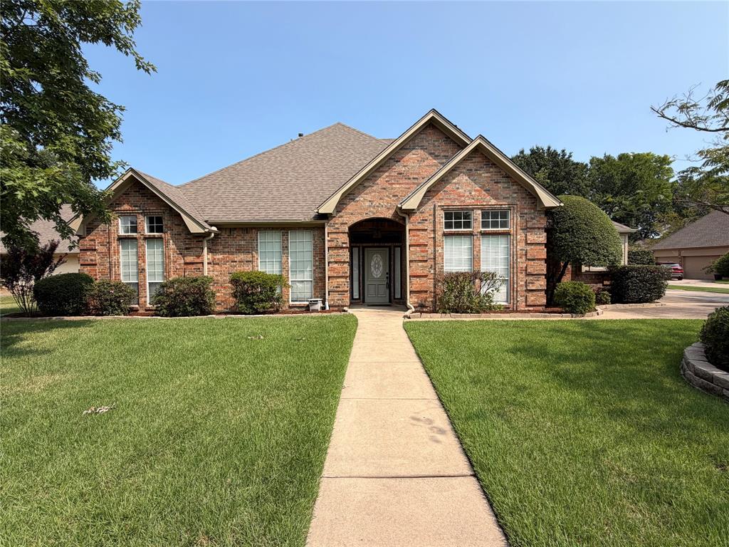 2865 Oak Creek Drive Property Photo 1