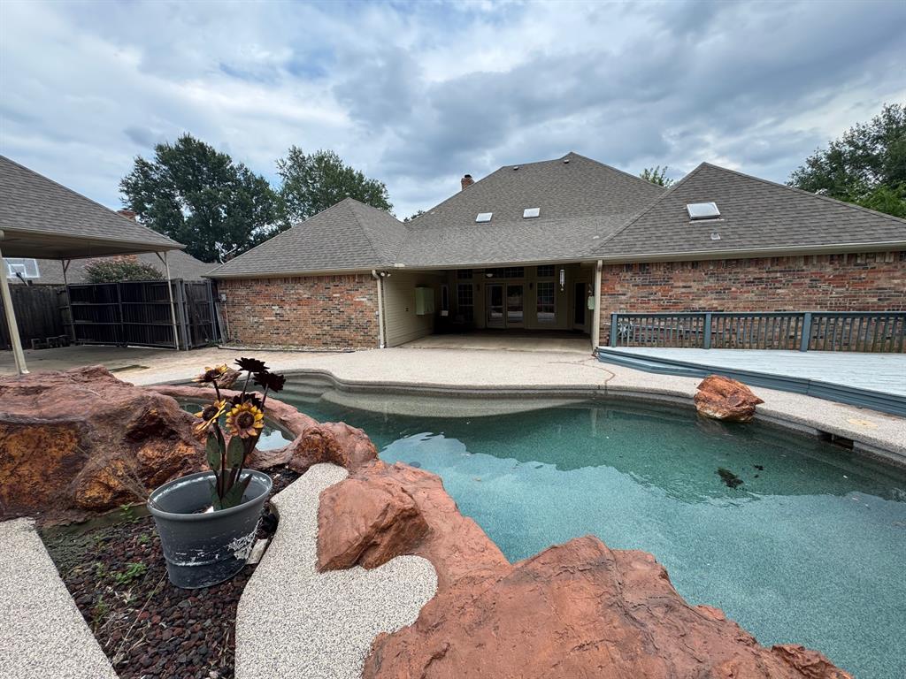 2865 Oak Creek Drive Property Photo 23