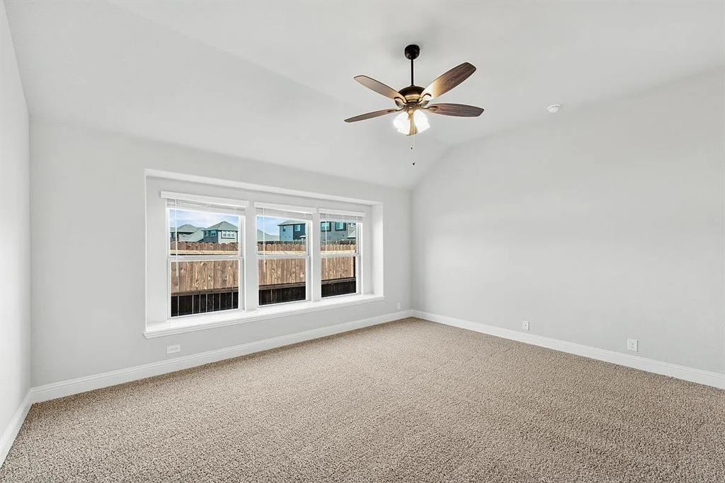 3244 Southampton Drive Property Photo 18