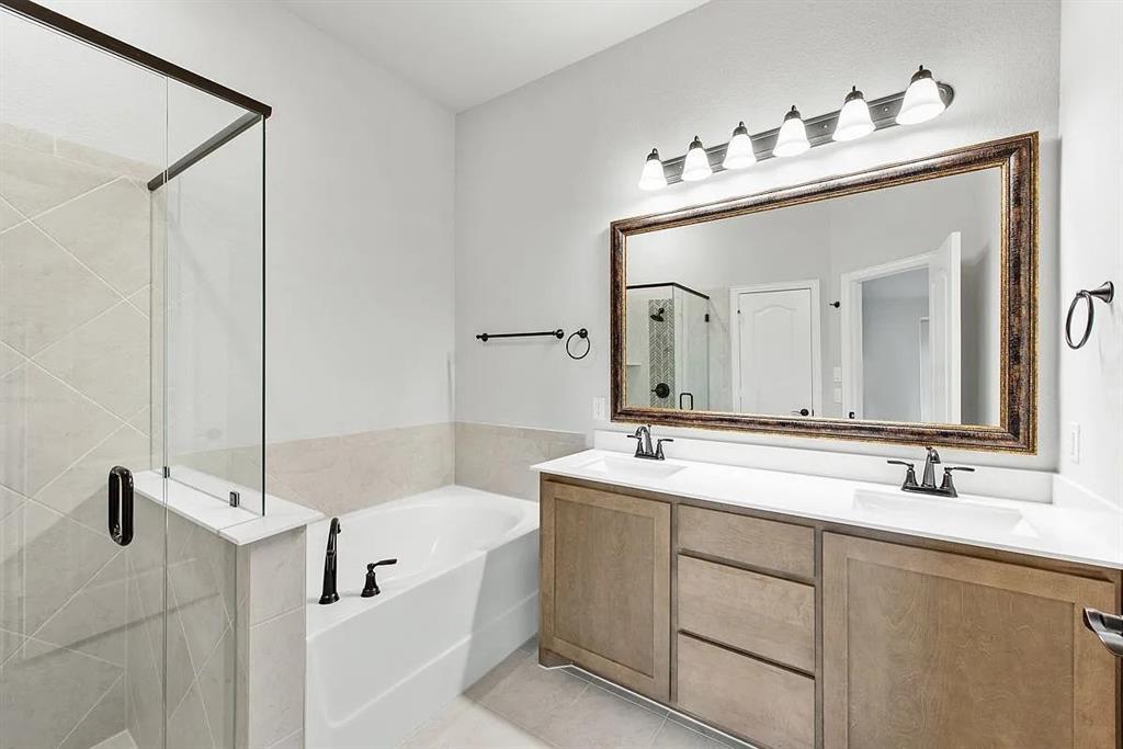 3244 Southampton Drive Property Photo 19