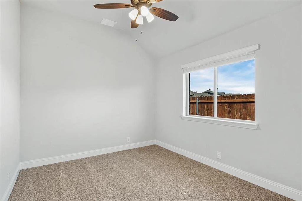 3244 Southampton Drive Property Photo 23