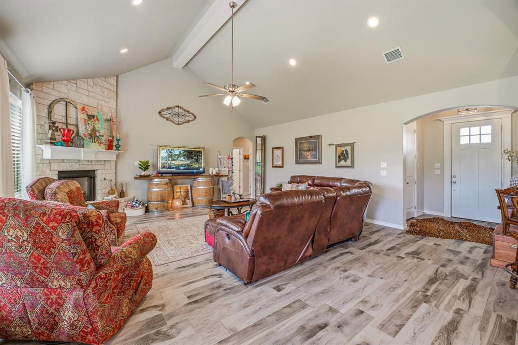 191 Crenshaw Court Property Photo 6