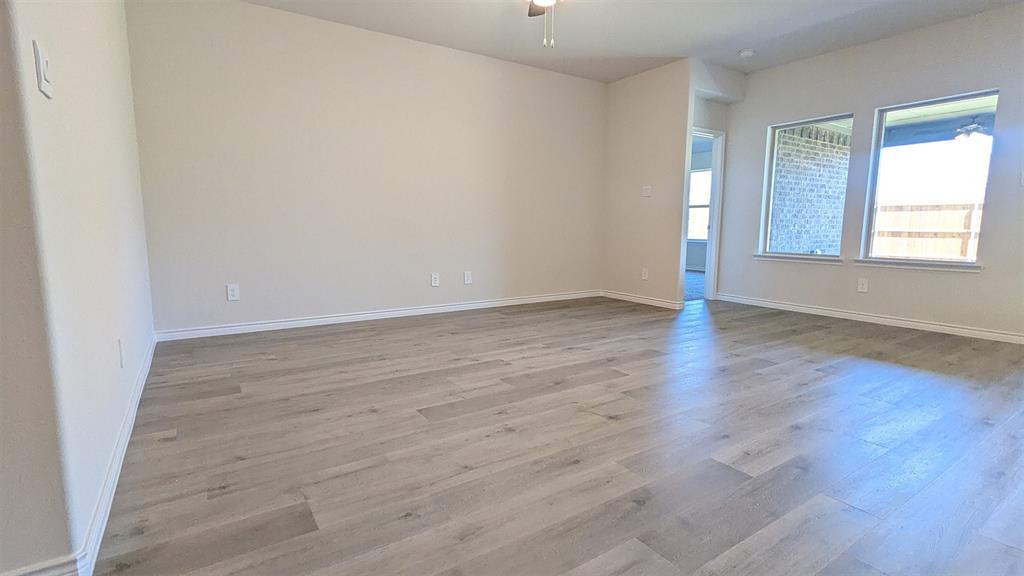 503 Range Road Property Photo 13
