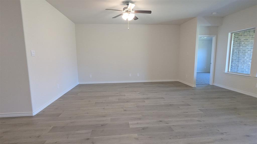 503 Range Road Property Photo 14