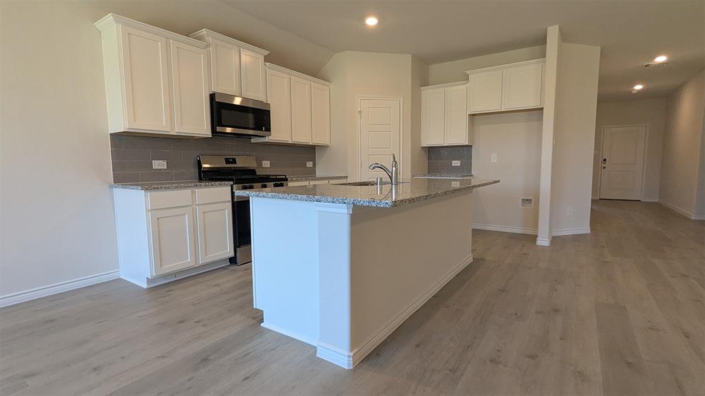 503 Range Road Property Photo 16