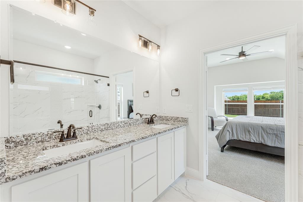 2217 Amber Gate Drive Property Photo 20