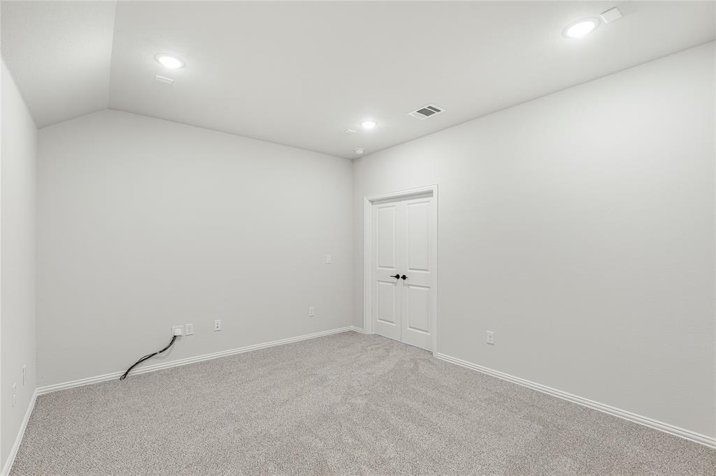 2217 Amber Gate Drive Property Photo 25