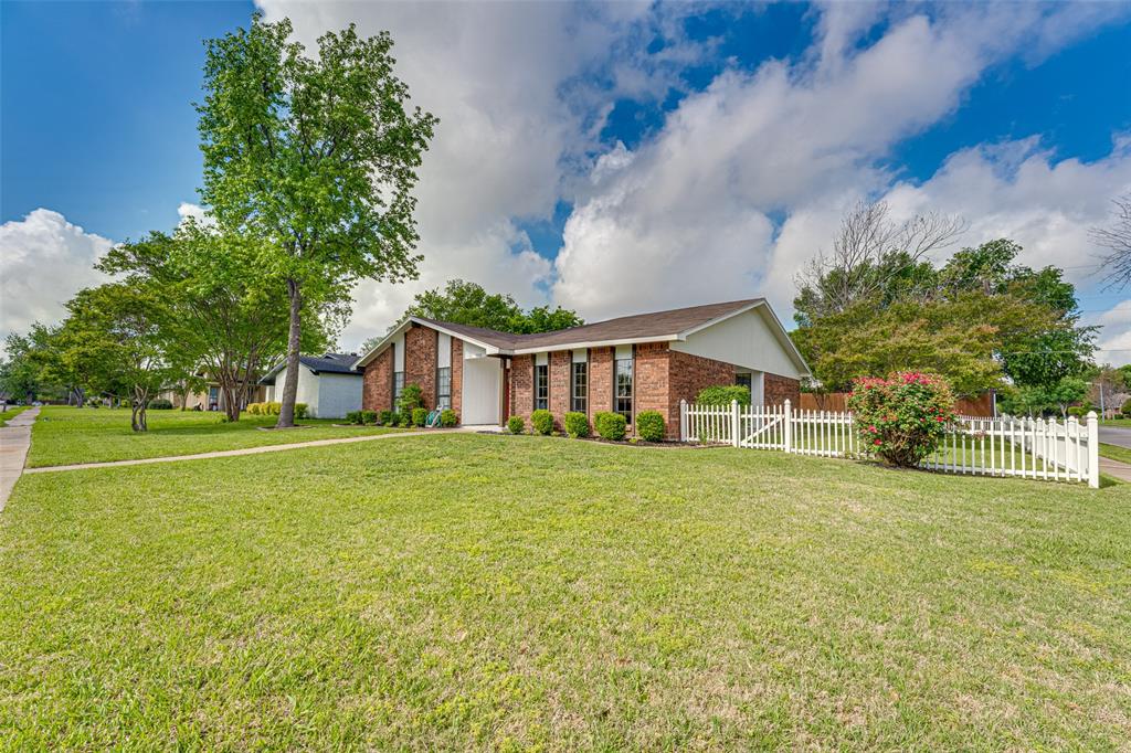 3113 Powell Drive Property Photo 2