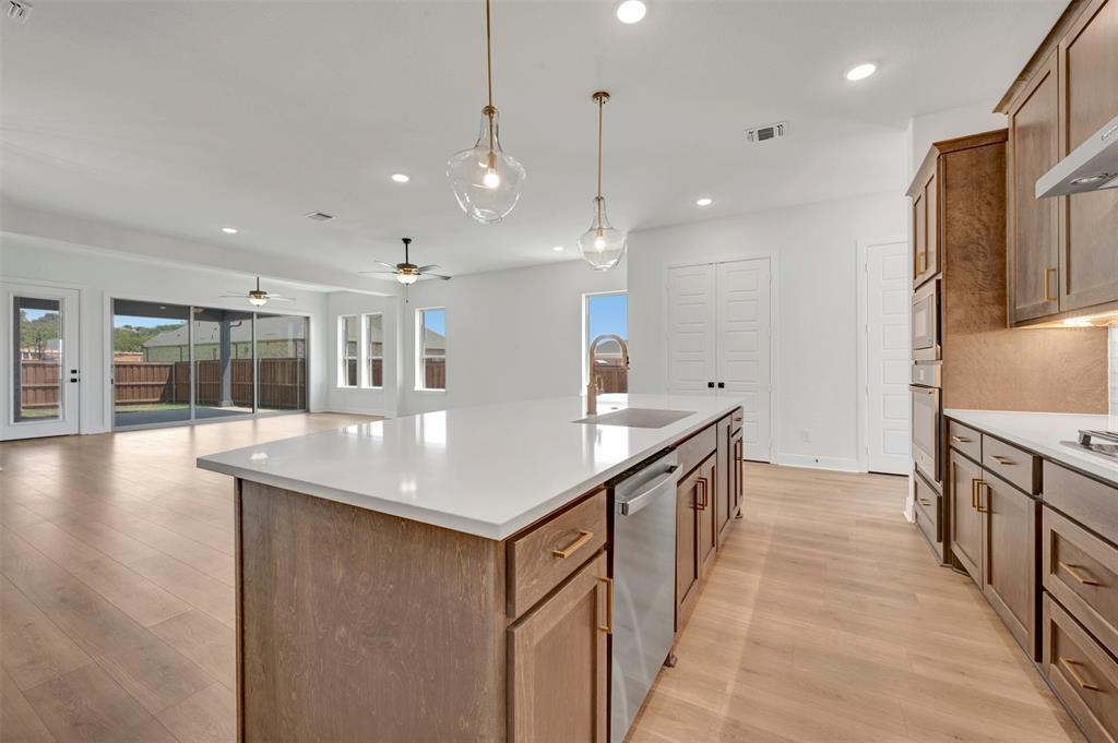 2097 Pine Grove Lane Property Photo 12