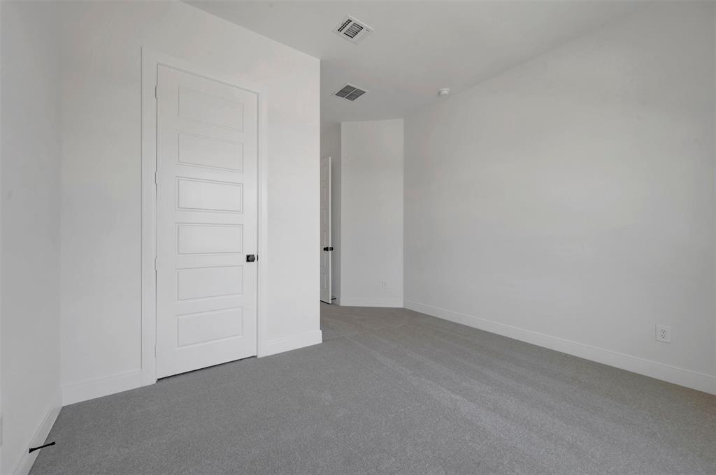 2097 Pine Grove Lane Property Photo 16