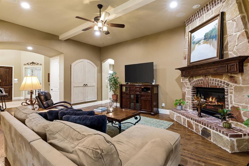 3989 Benchmark Lane Property Photo 11