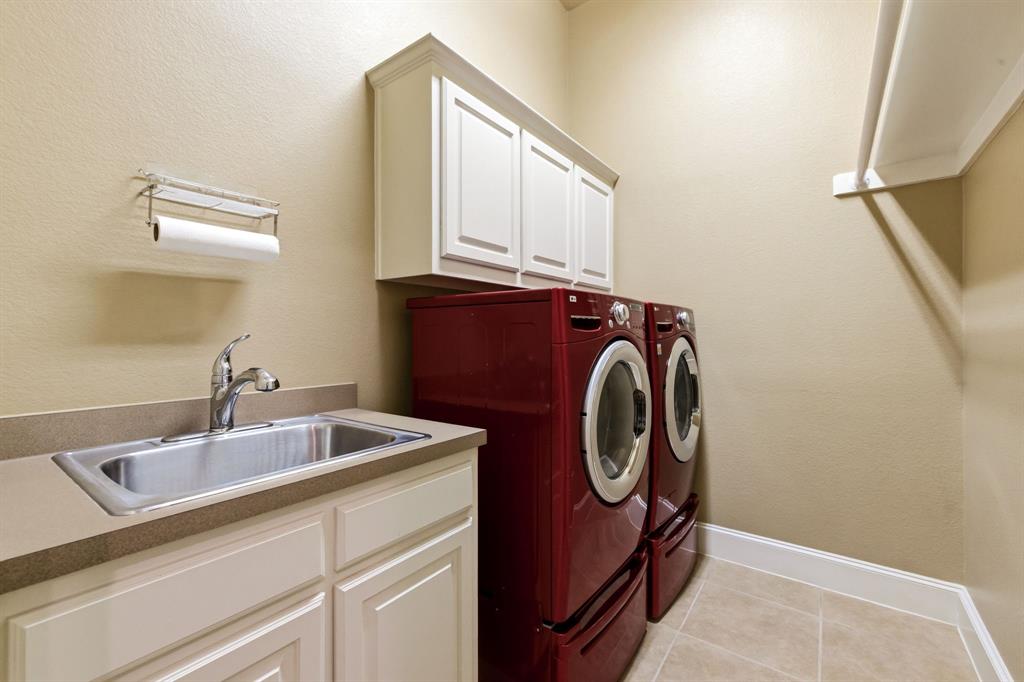 3989 Benchmark Lane Property Photo 26