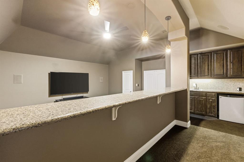 3989 Benchmark Lane Property Photo 32