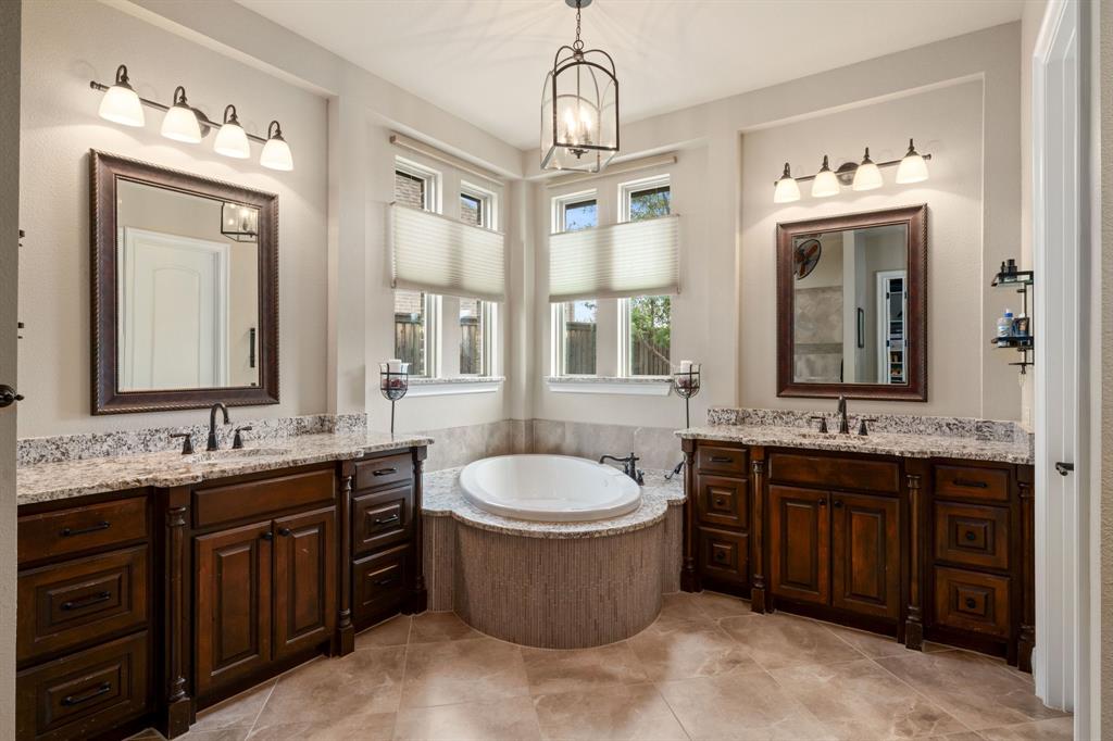1000 Cliff Creek Drive Property Photo 17