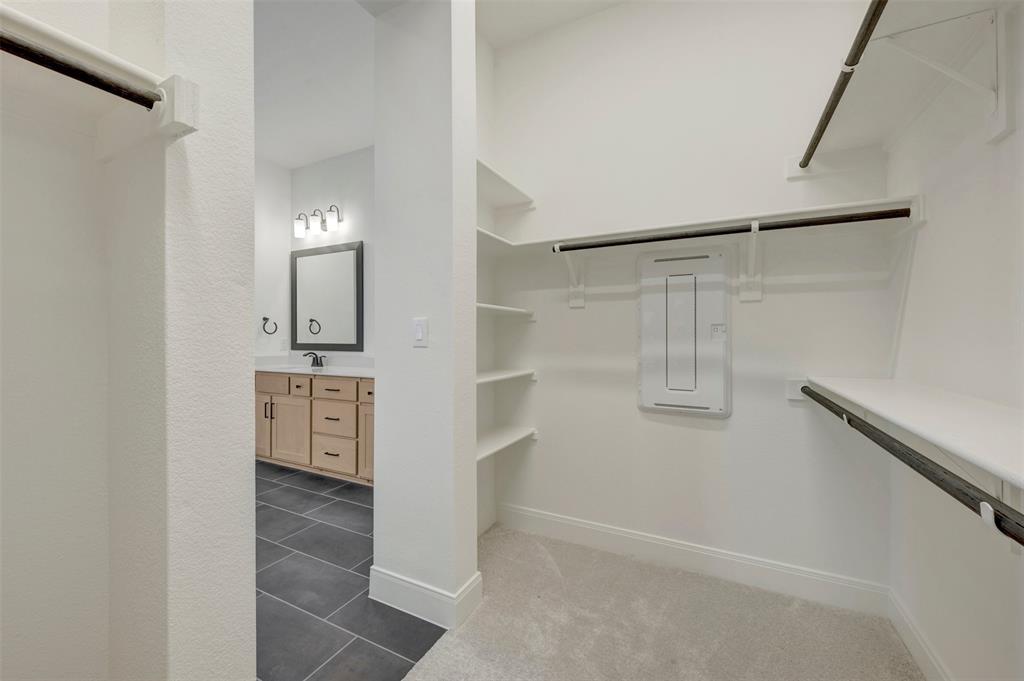 2021 Mack Avenue Property Photo 13