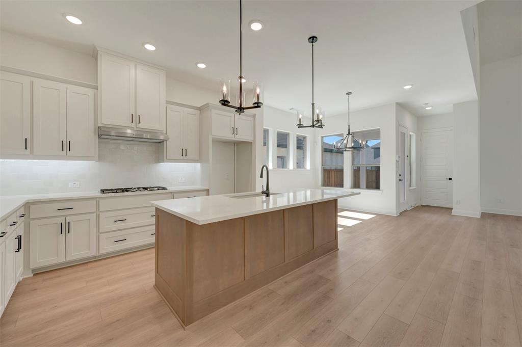 2021 Mack Avenue Property Photo 16