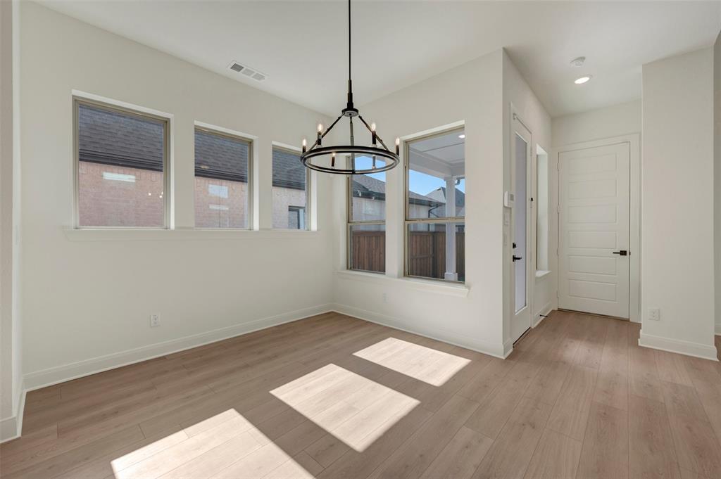 2021 Mack Avenue Property Photo 24