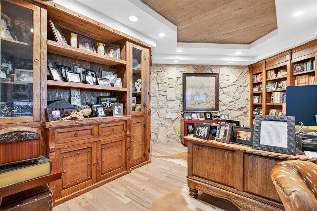 3601 W Fm 4 Property Photo 17