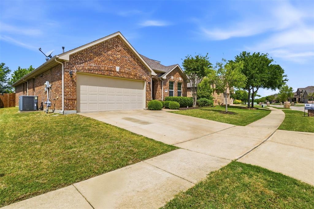 1713 Jace Drive Property Photo 2