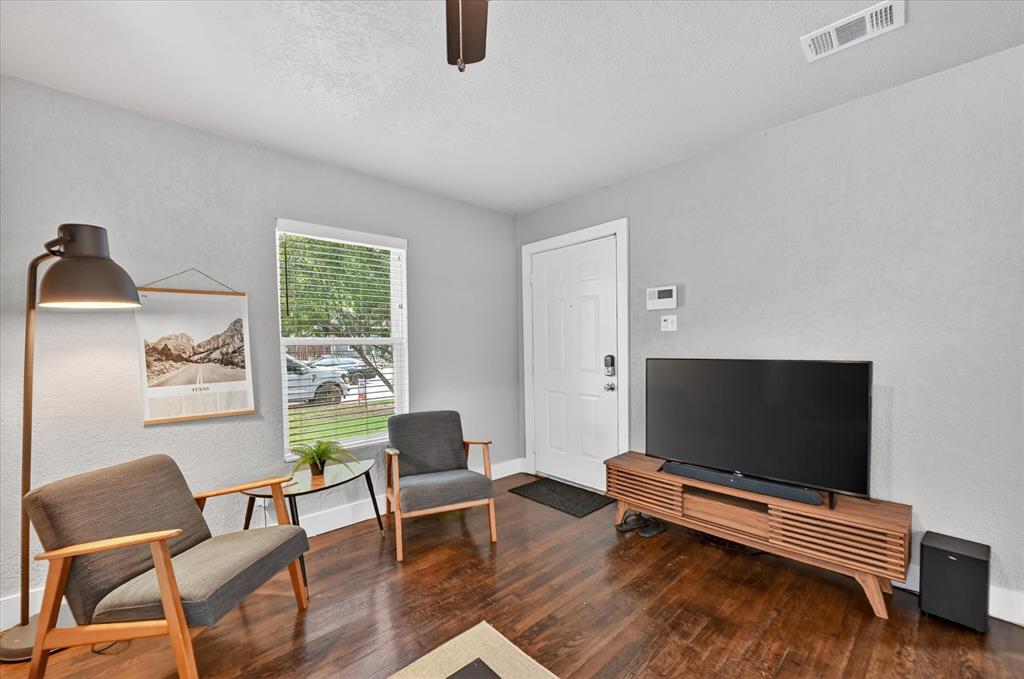 4221 Lisbon Street Property Photo 6