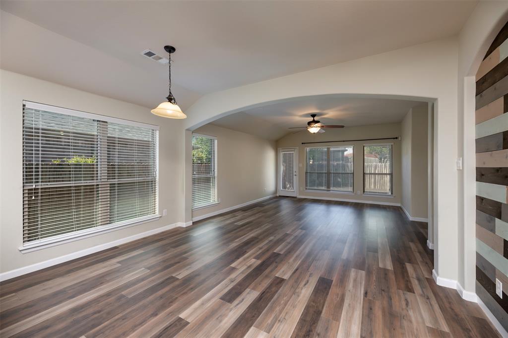 10525 Turning Leaf Trail Property Photo 9