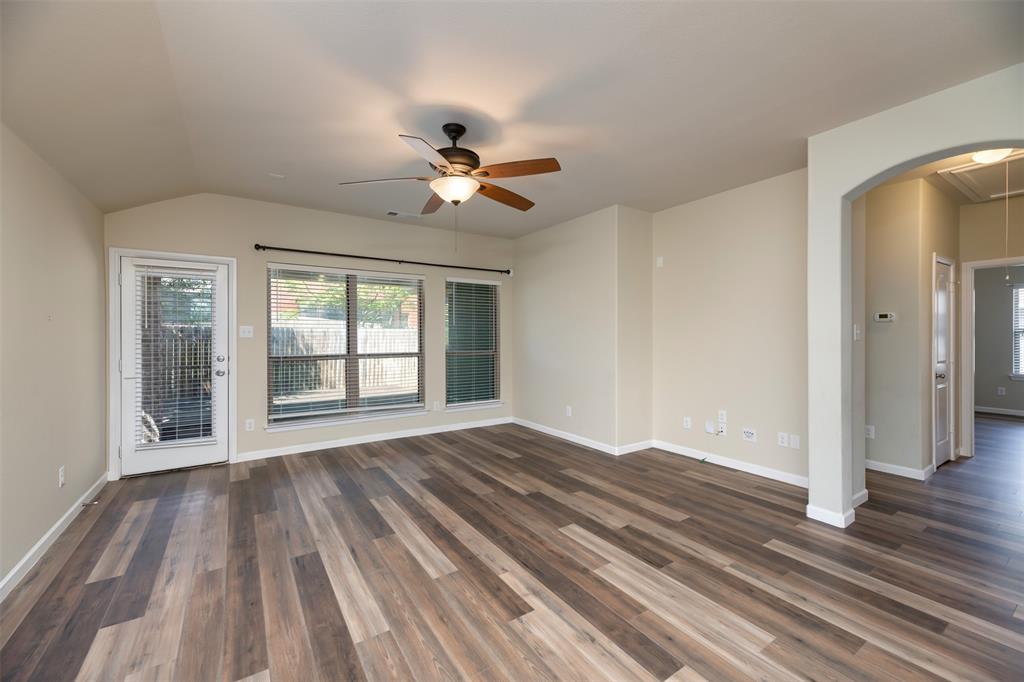 10525 Turning Leaf Trail Property Photo 11