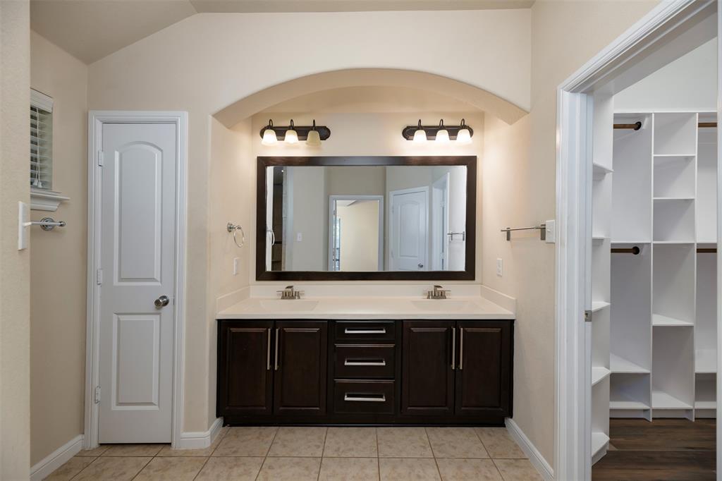 10525 Turning Leaf Trail Property Photo 15