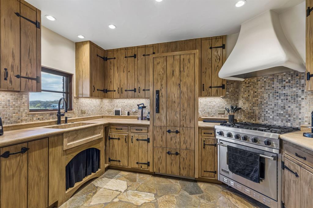 1 Paigebrooke Property Photo 27