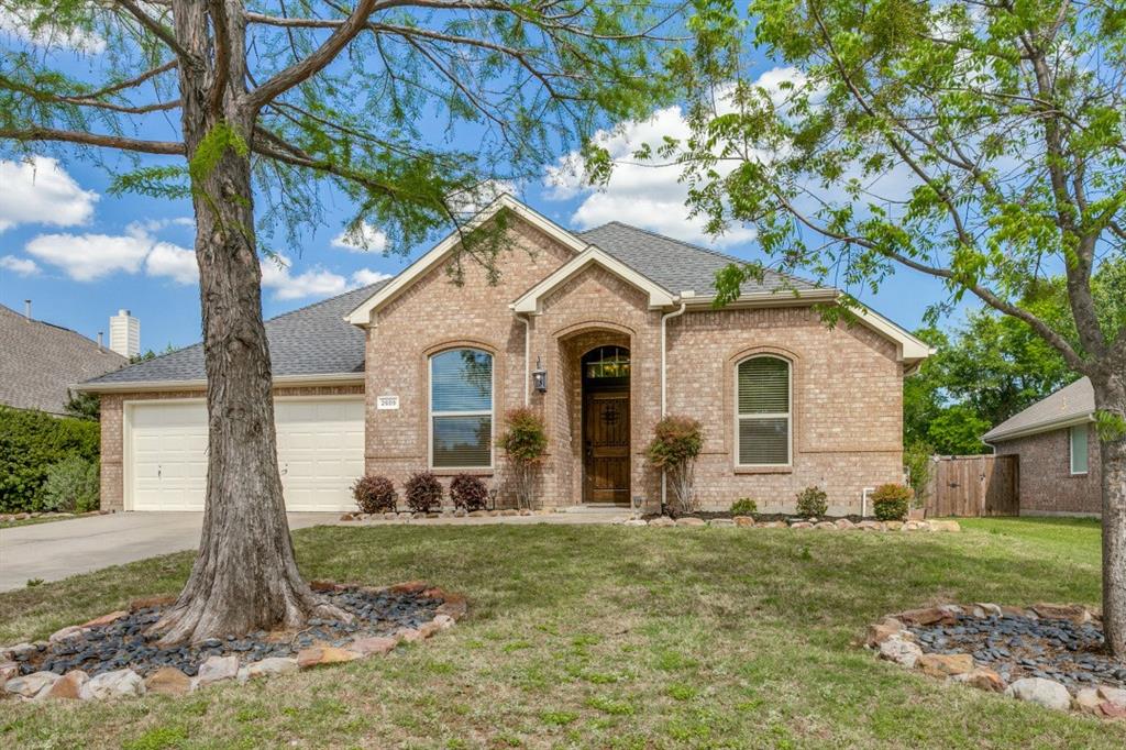 2609 Valencia Lane Property Photo 3