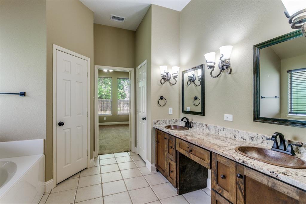2609 Valencia Lane Property Photo 26