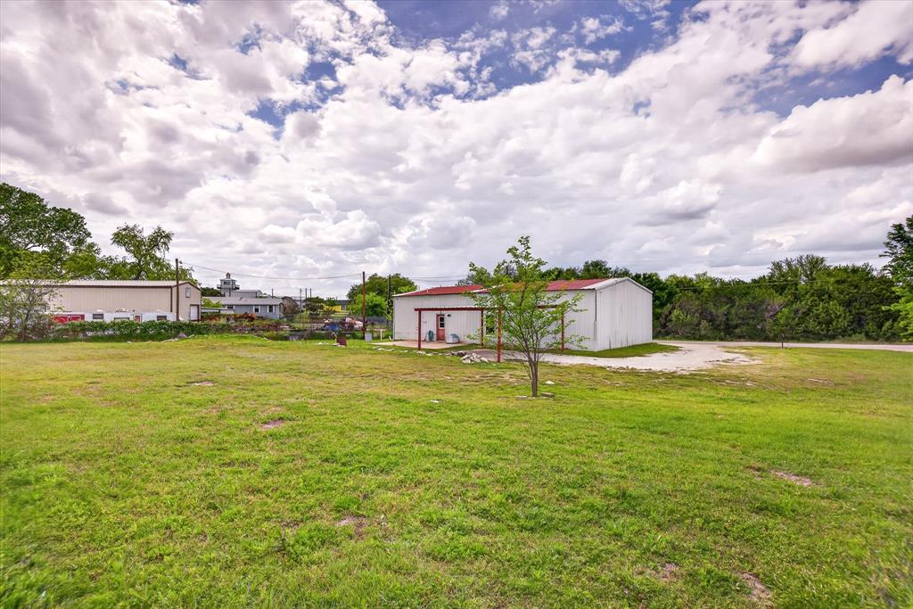 721 Comanche Cove Drive Property Photo 32