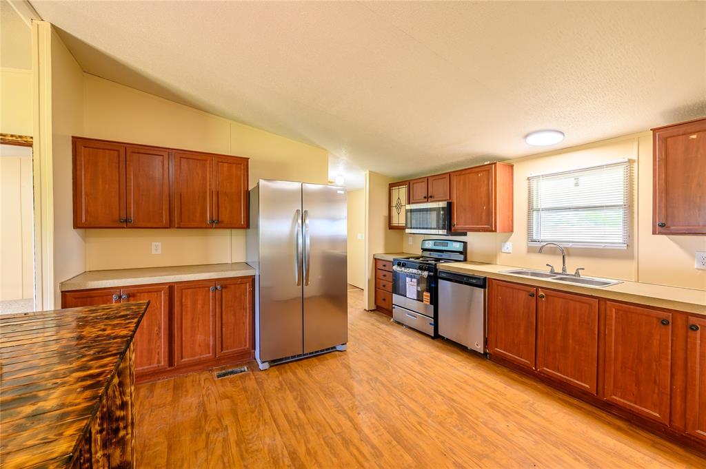 383 Soaring Eagle Trail Property Photo 7