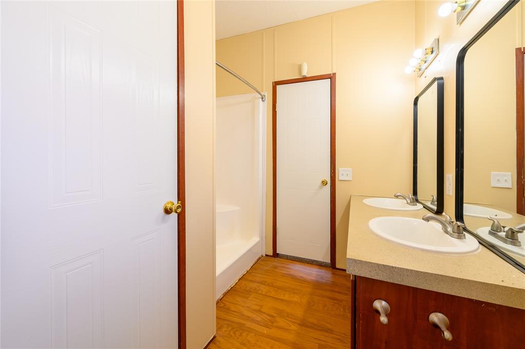 383 Soaring Eagle Trail Property Photo 17