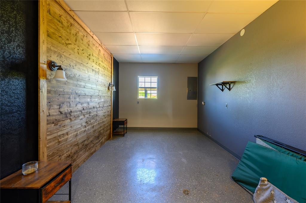 383 Soaring Eagle Trail Property Photo 32