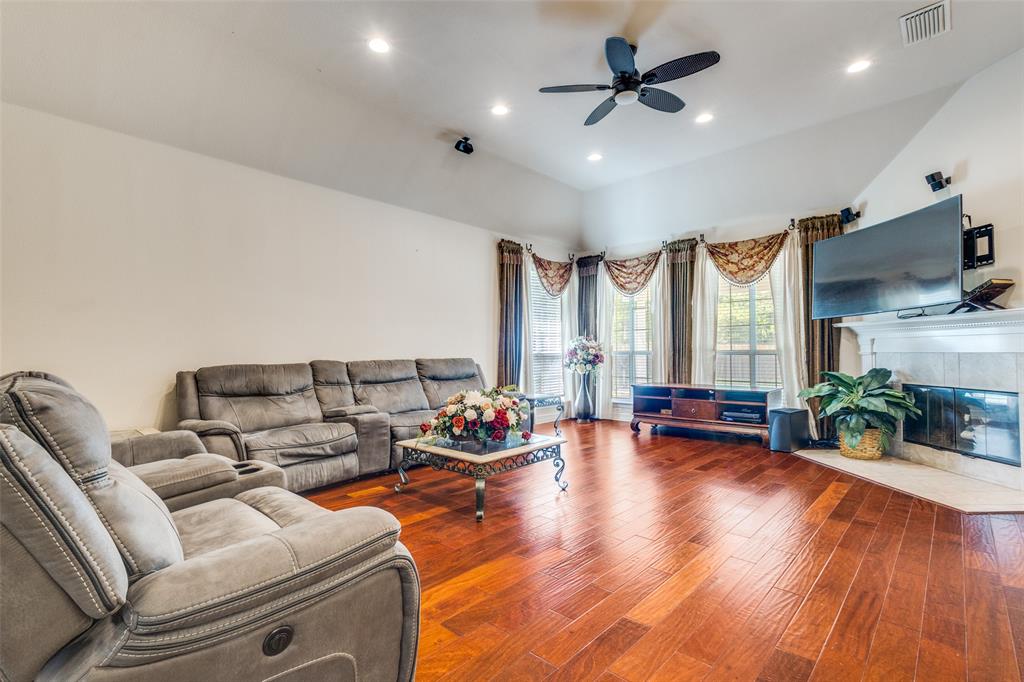 6623 Sapphire Circle Property Photo 13