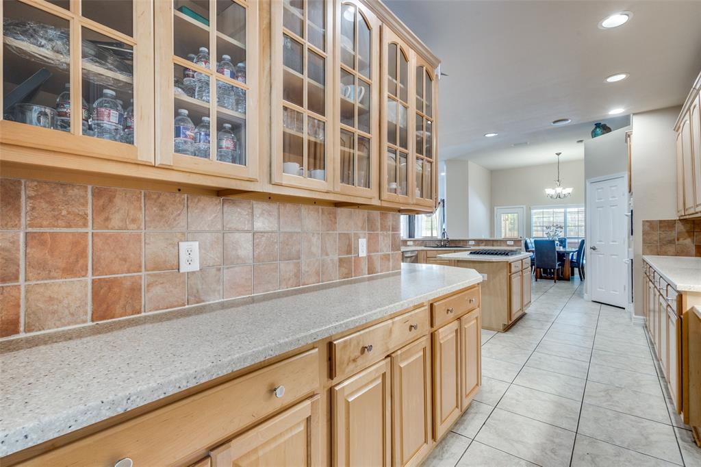 6623 Sapphire Circle Property Photo 18