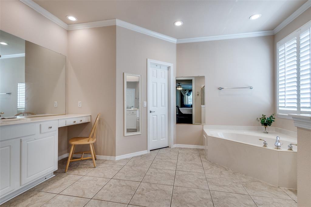 6623 Sapphire Circle Property Photo 26