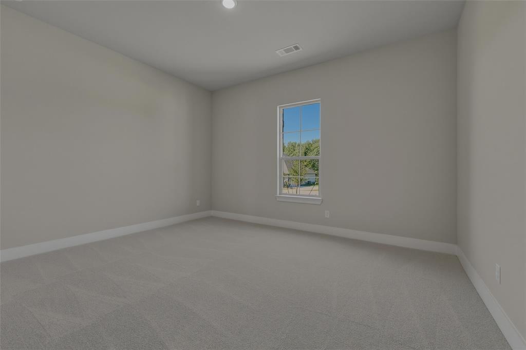 1002 Perrin Lane Property Photo 17