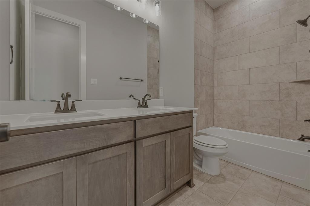 1002 Perrin Lane Property Photo 25